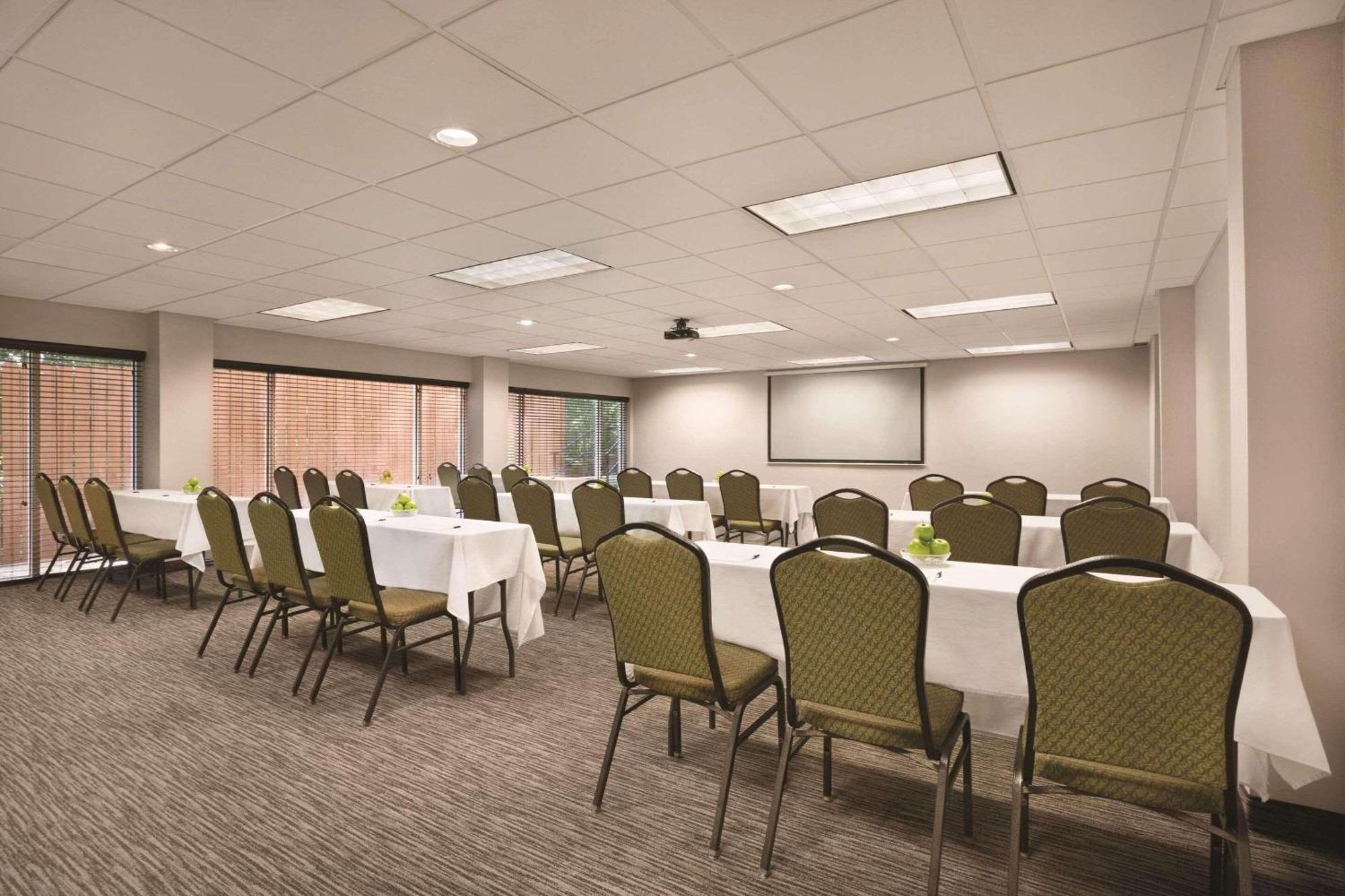 Country Inn & Suites By Radisson, Newnan, Ga Екстериор снимка